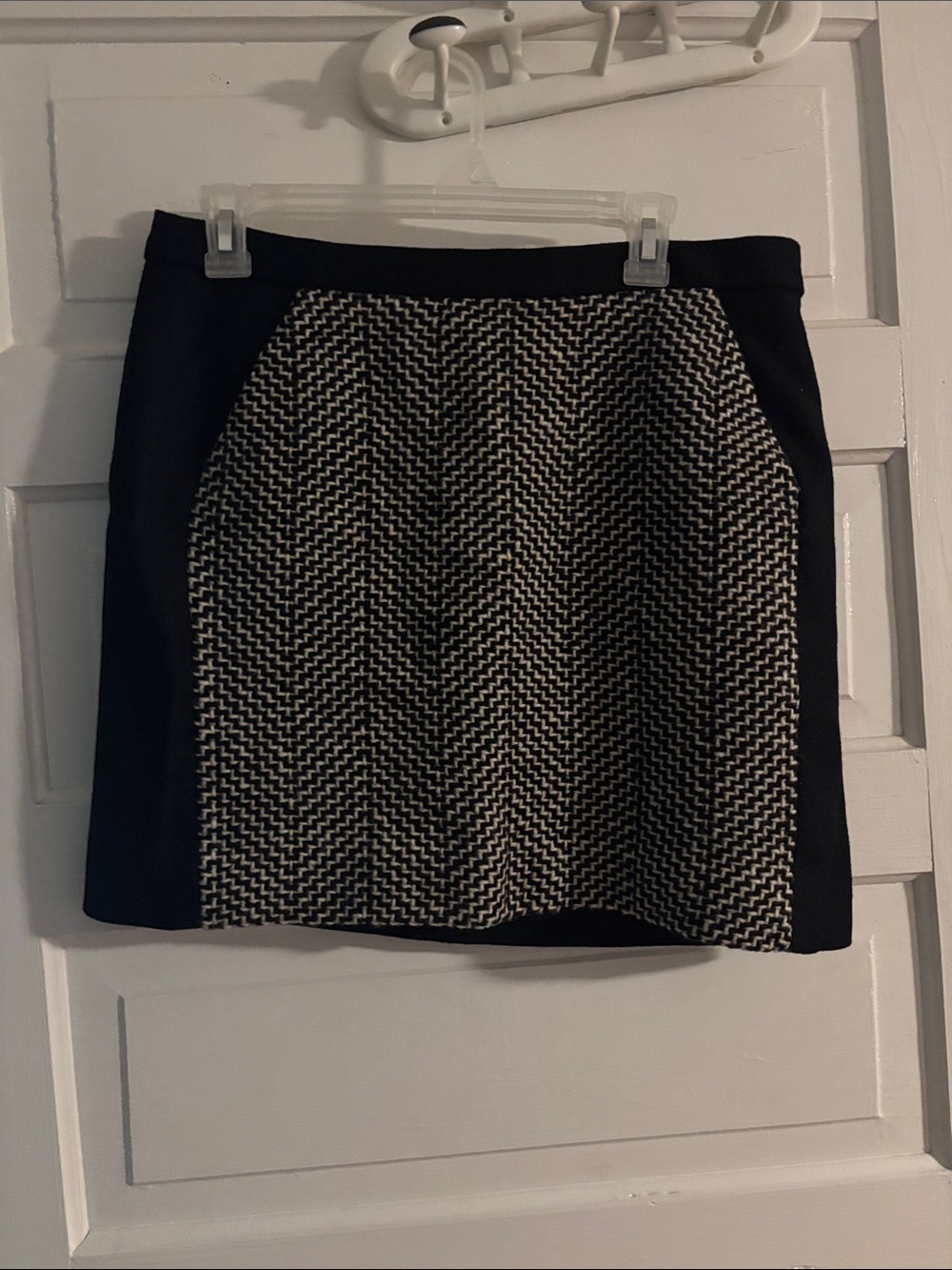 Classic J. Crew Wool Black and White Patterned Women’s Skirt